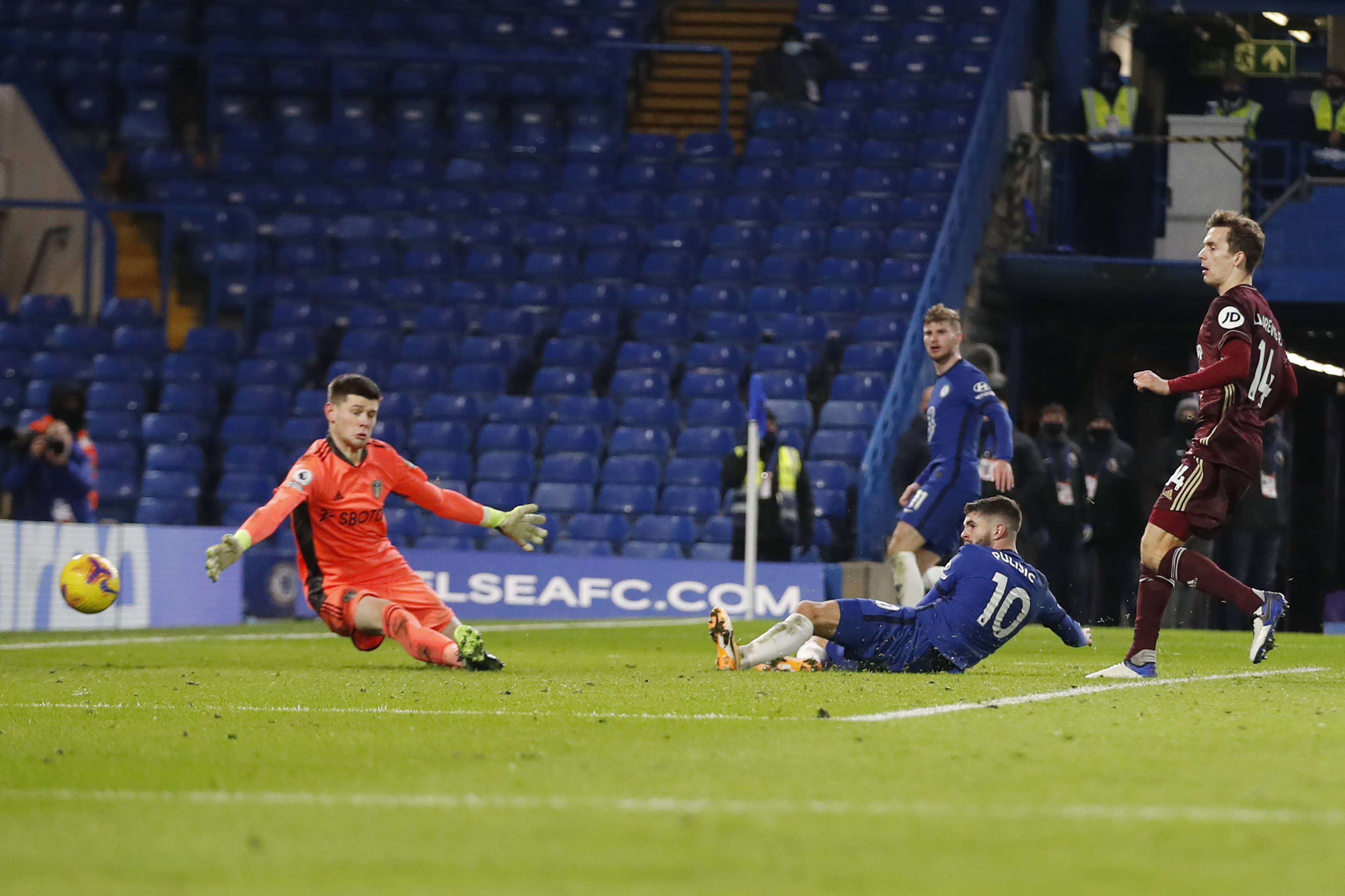 囊括了恩昆 囊括了恩昆